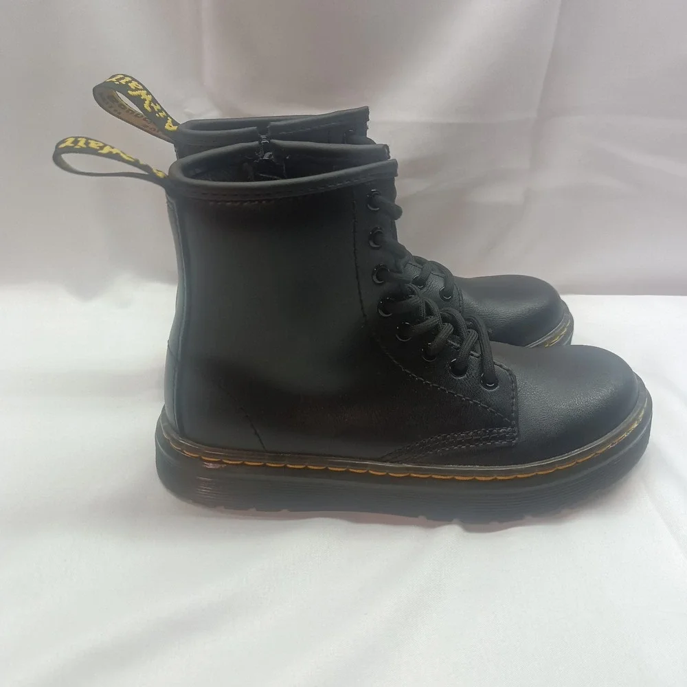 Dr. Martens Zavala J Kids Combat Boots Black Lace Up Side Zip Size 1 Casual